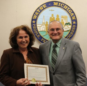 Anna Petrou and Mayor Haidous.