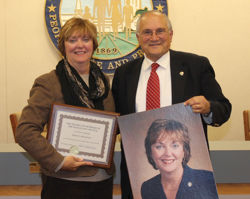 Pam Dobrowolski and Mayor Al Haidous,